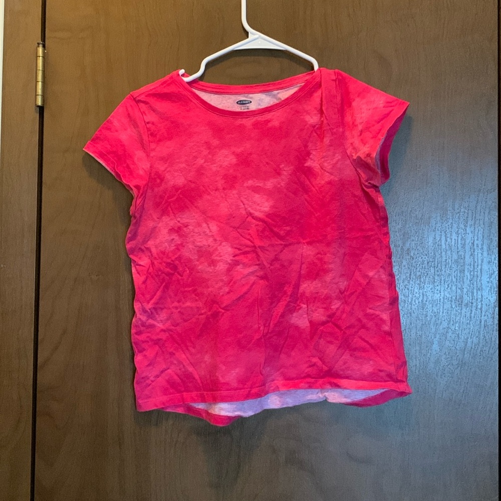 Old navy shirt